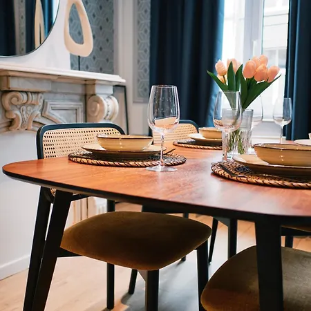 Urbanchic Adalbert 1a Apartment Liege